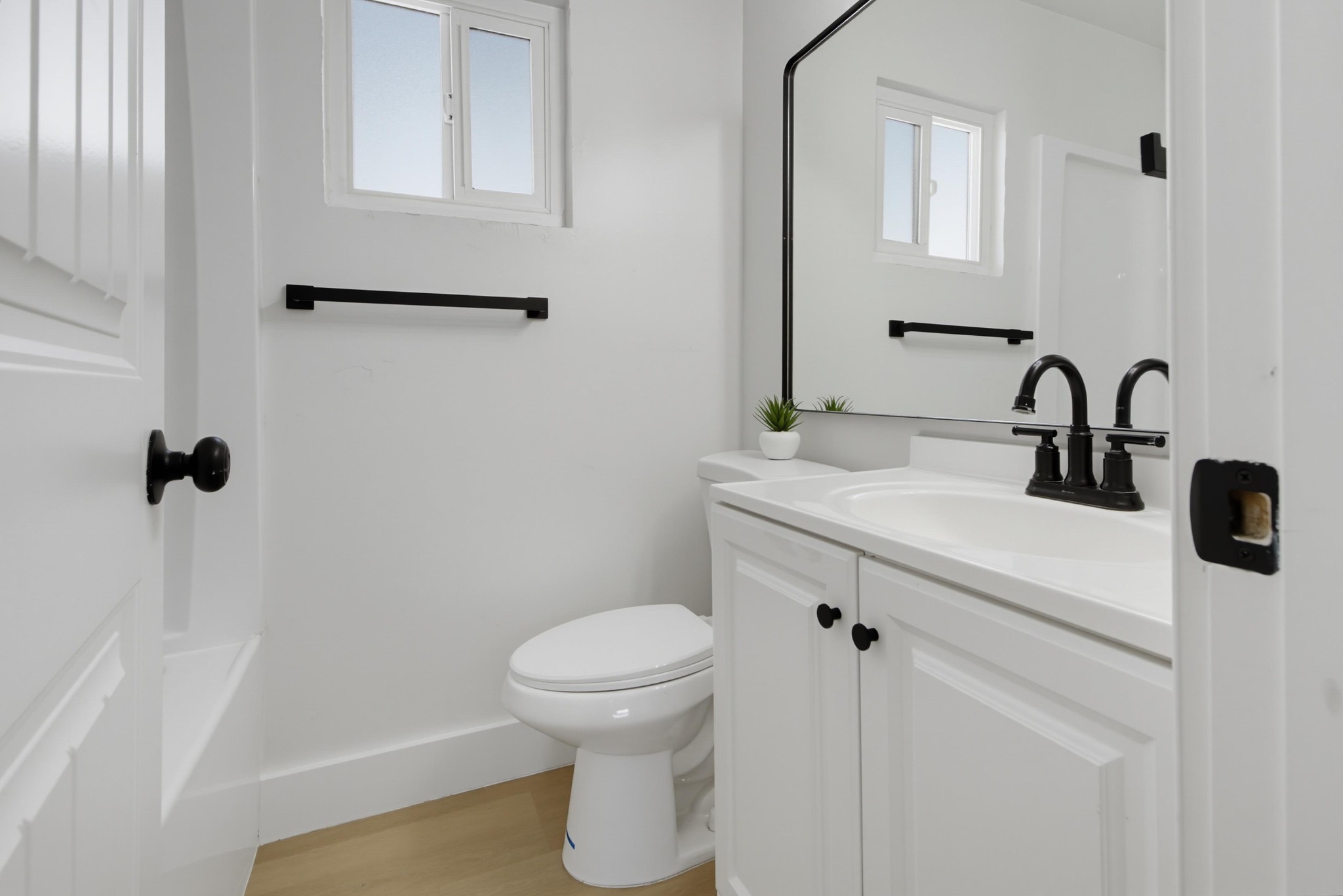 Virtual tour photo 23 of 27 for 240 E California Ave