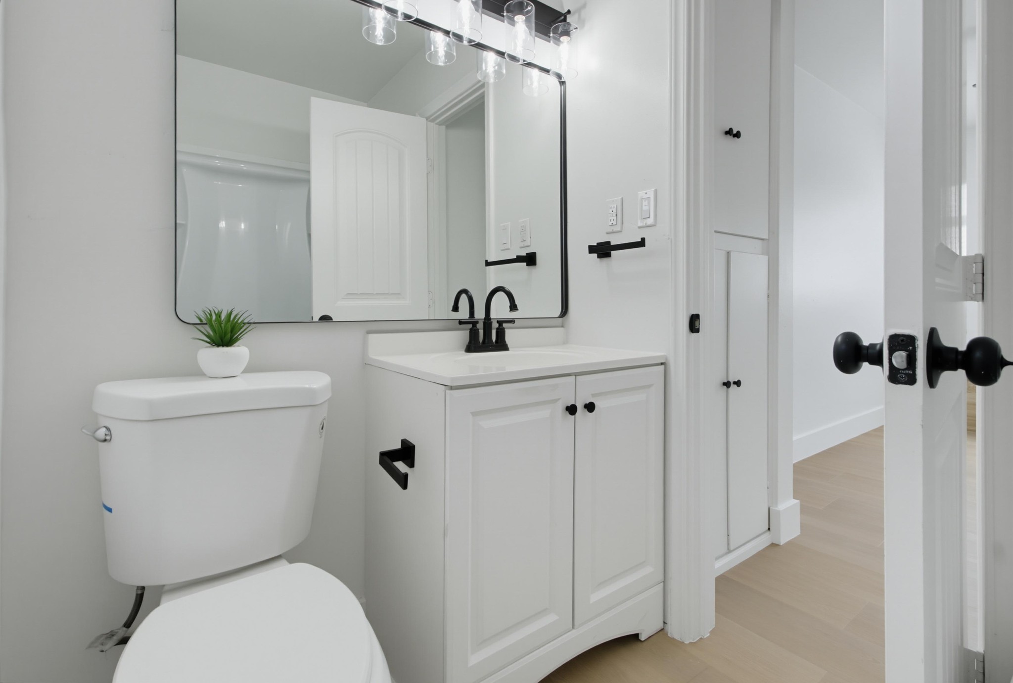 Virtual tour photo 24 of 27 for 240 E California Ave