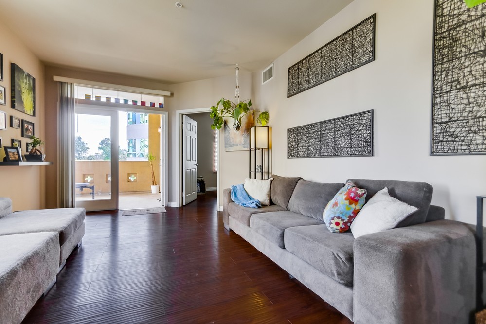 Virtual tour photo 10 of 65 for 2400 5th Avenue #413