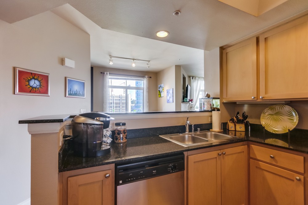 Virtual tour photo 21 of 65 for 2400 5th Avenue #413