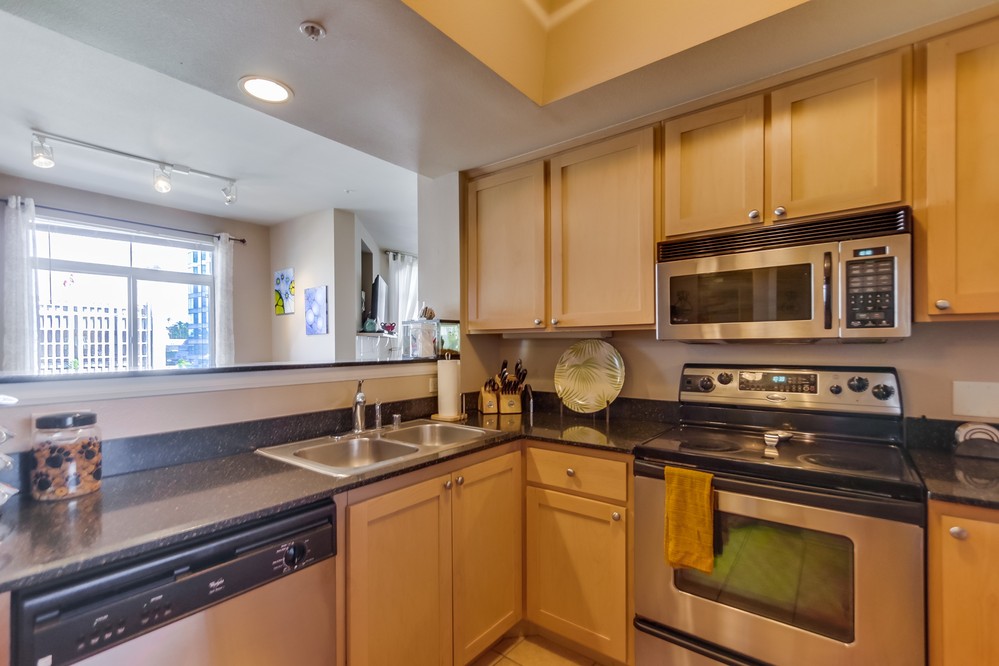 Virtual tour photo 22 of 65 for 2400 5th Avenue #413
