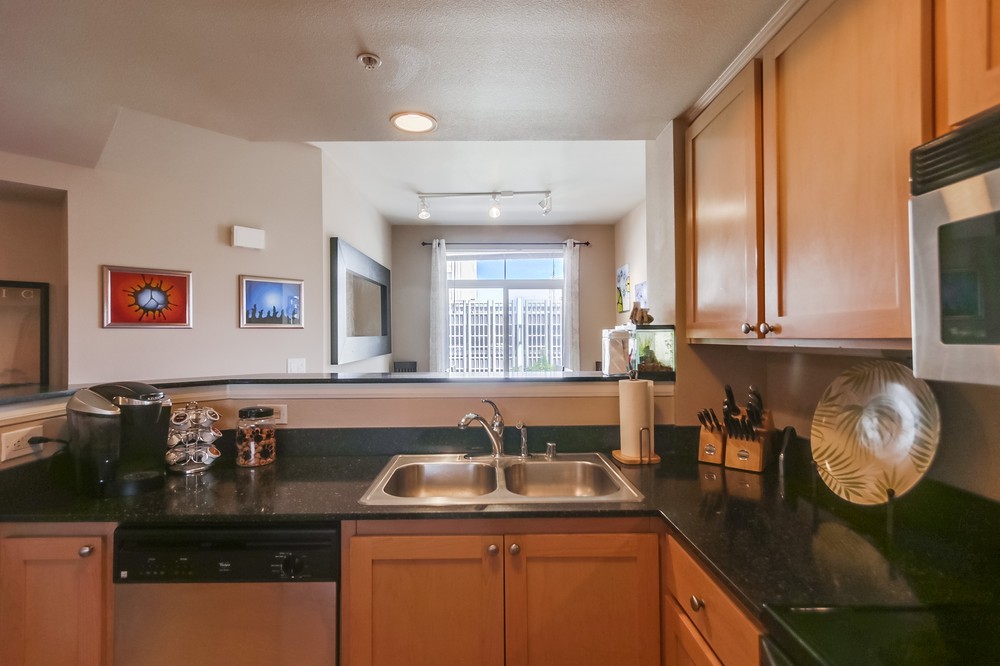 Virtual tour photo 23 of 65 for 2400 5th Avenue #413