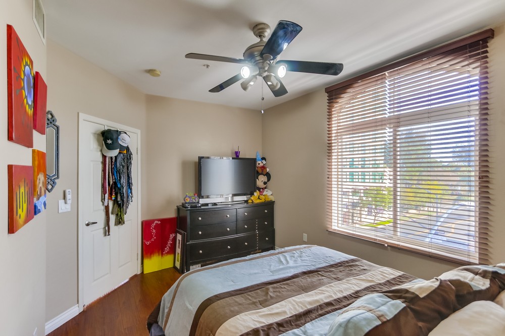 Virtual tour photo 31 of 65 for 2400 5th Avenue #413
