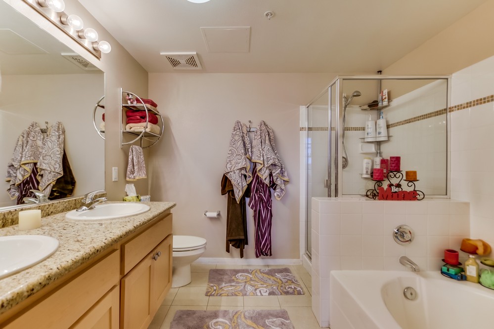 Virtual tour photo 35 of 65 for 2400 5th Avenue #413