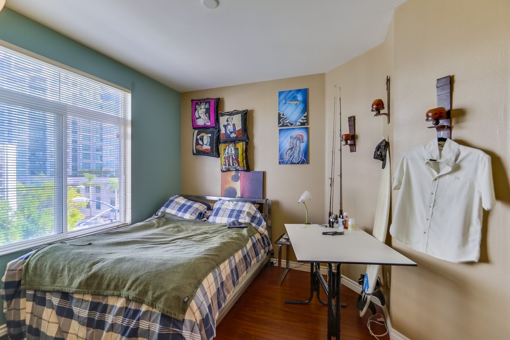 Virtual tour photo 39 of 65 for 2400 5th Avenue #413