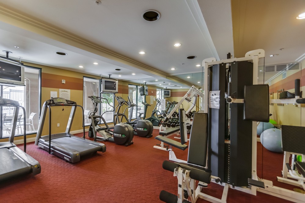 Virtual tour photo 44 of 65 for 2400 5th Avenue #413