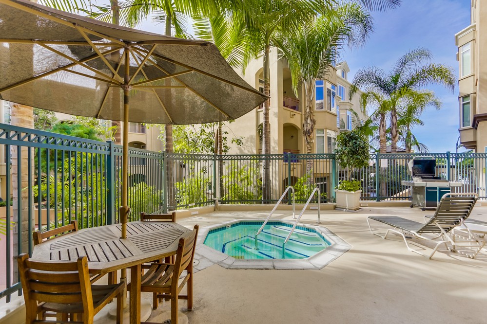 Virtual tour photo 48 of 65 for 2400 5th Avenue #413