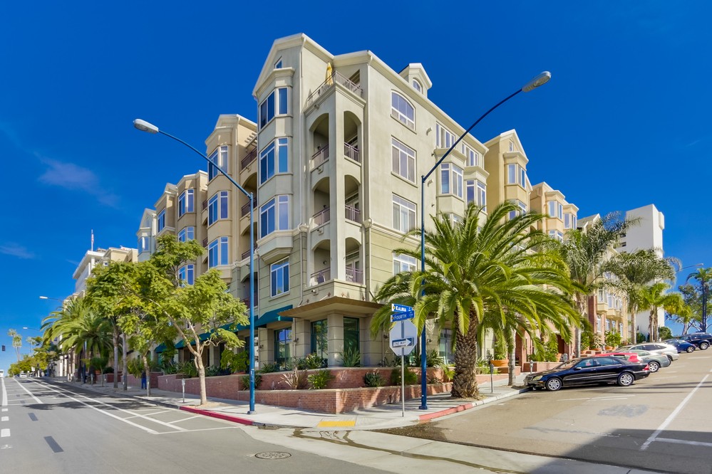 Virtual tour photo 59 of 65 for 2400 5th Avenue #413