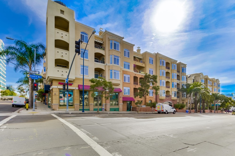 Virtual tour photo 65 of 65 for 2400 5th Avenue #413