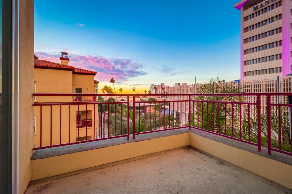 Virtual tour photo 4 of 56 for 2400 Fifth Ave