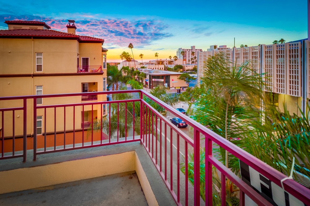 Virtual tour photo 5 of 56 for 2400 Fifth Ave