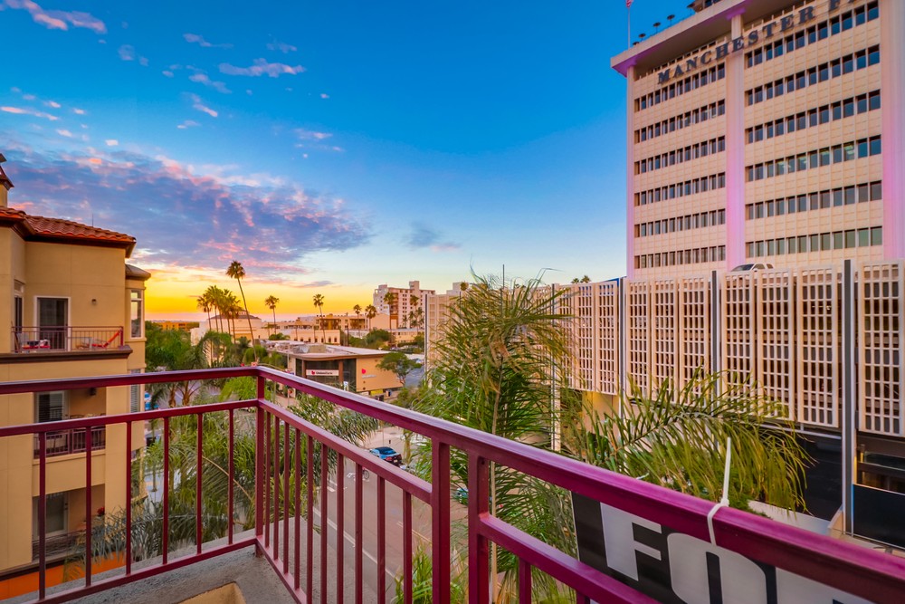 Virtual tour photo 6 of 56 for 2400 Fifth Ave