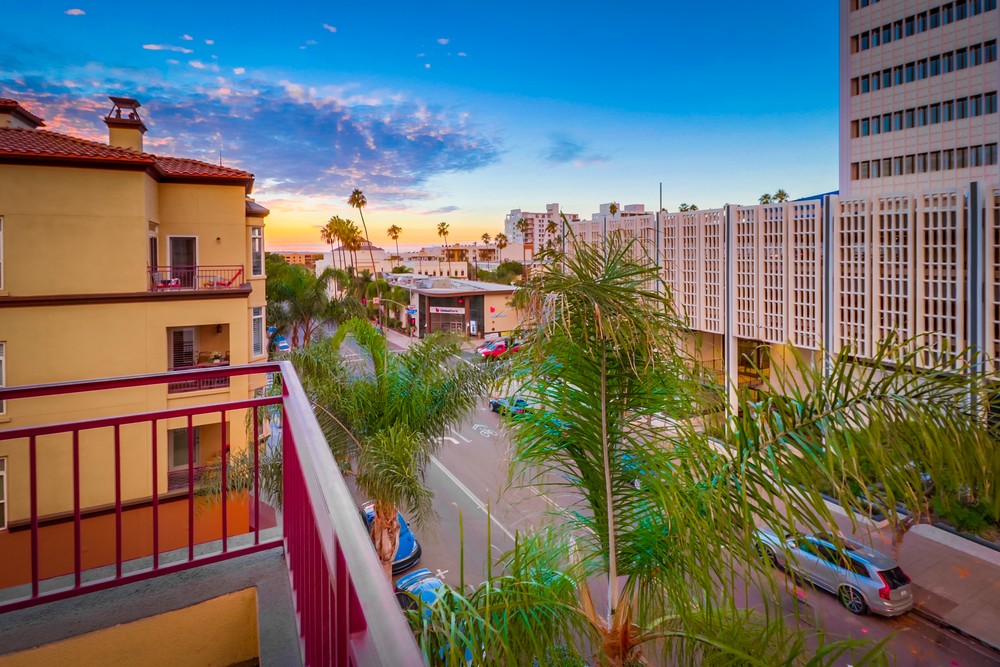 Virtual tour photo 7 of 56 for 2400 Fifth Ave