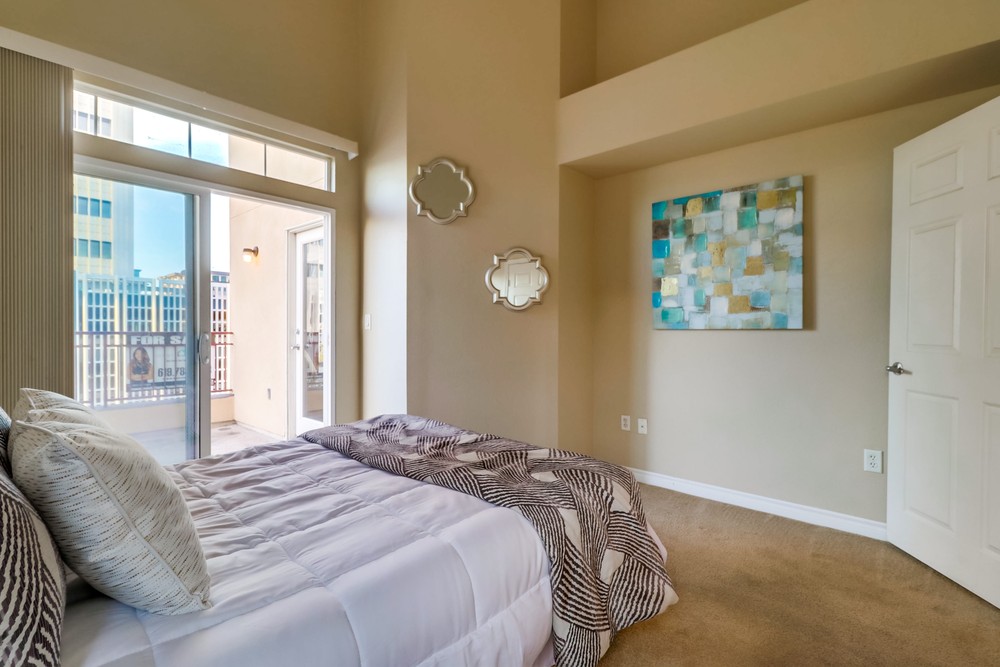 Virtual tour photo 31 of 56 for 2400 Fifth Ave