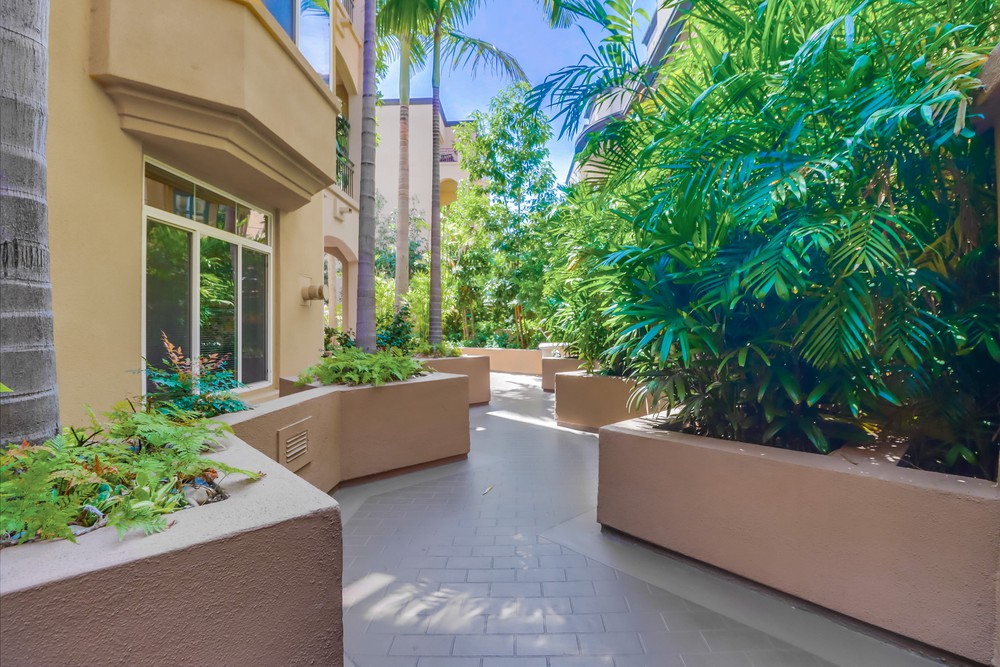 Virtual tour photo 6 of 42 for 2400 Fifth Ave