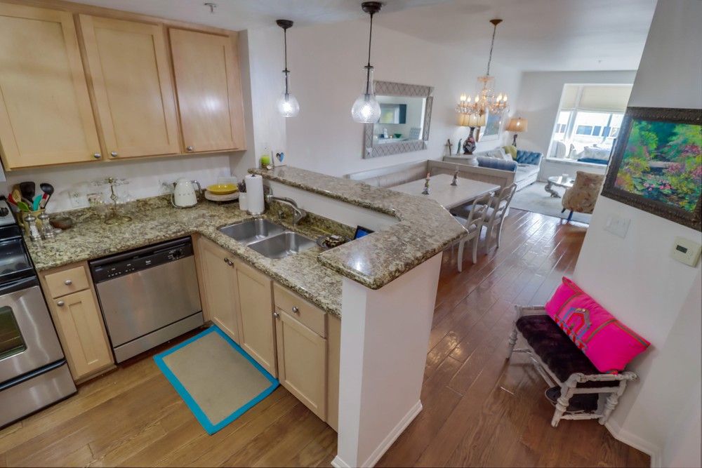 Virtual tour photo 18 of 42 for 2400 Fifth Ave