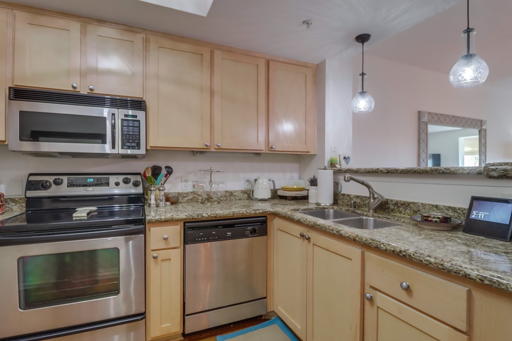 Virtual tour photo 21 of 42 for 2400 Fifth Ave