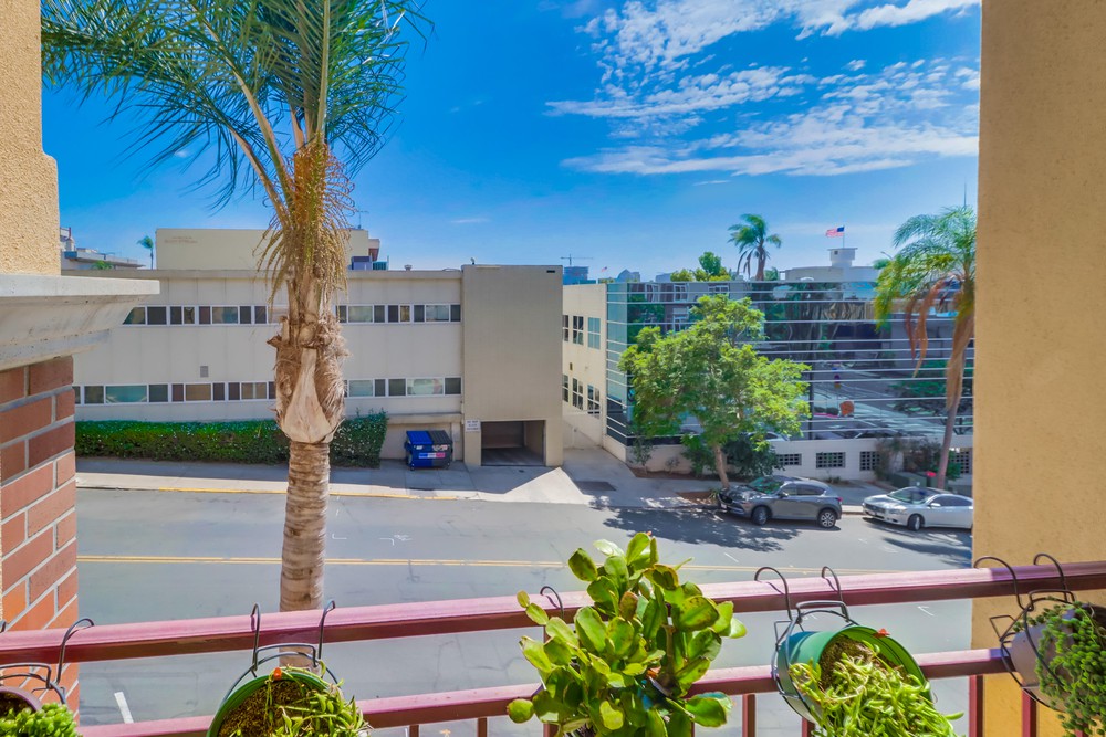 Virtual tour photo 27 of 42 for 2400 Fifth Ave