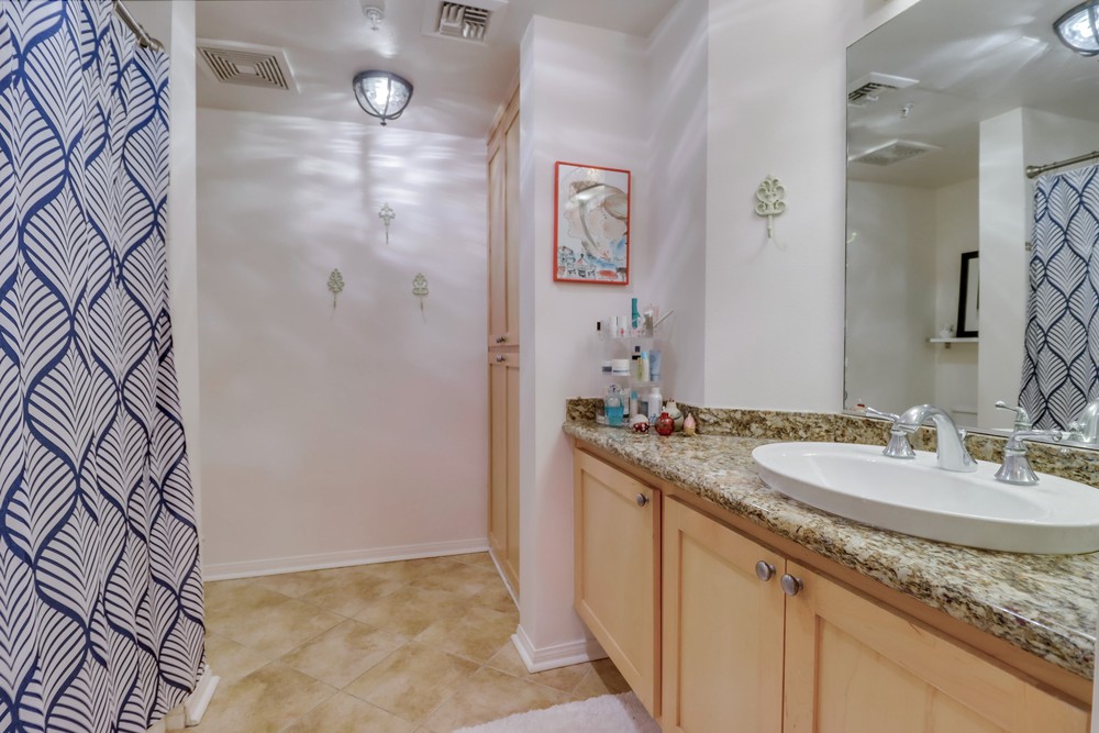 Virtual tour photo 31 of 42 for 2400 Fifth Ave