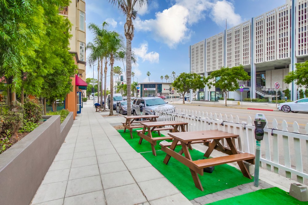 Virtual tour photo 4 of 41 for 2400 Fifth Ave UNIT 217