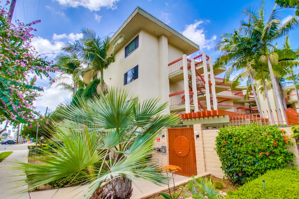 Virtual tour photo 1 of 45 for 2414 Front St #36