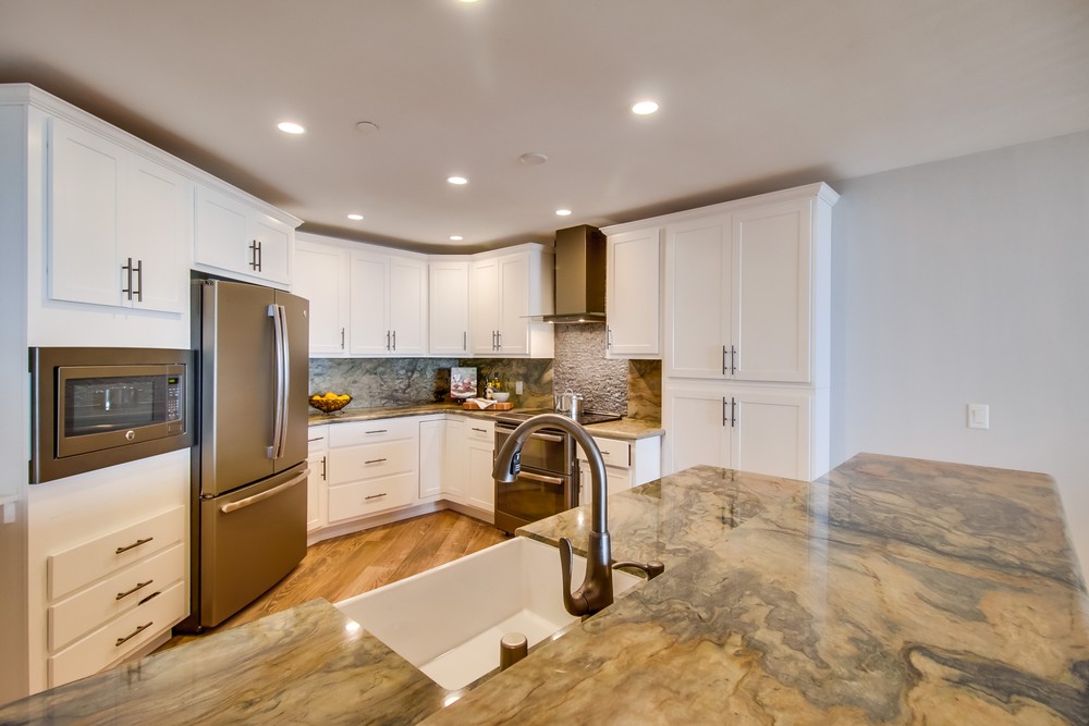 Virtual tour photo 21 of 45 for 2414 Front St #36