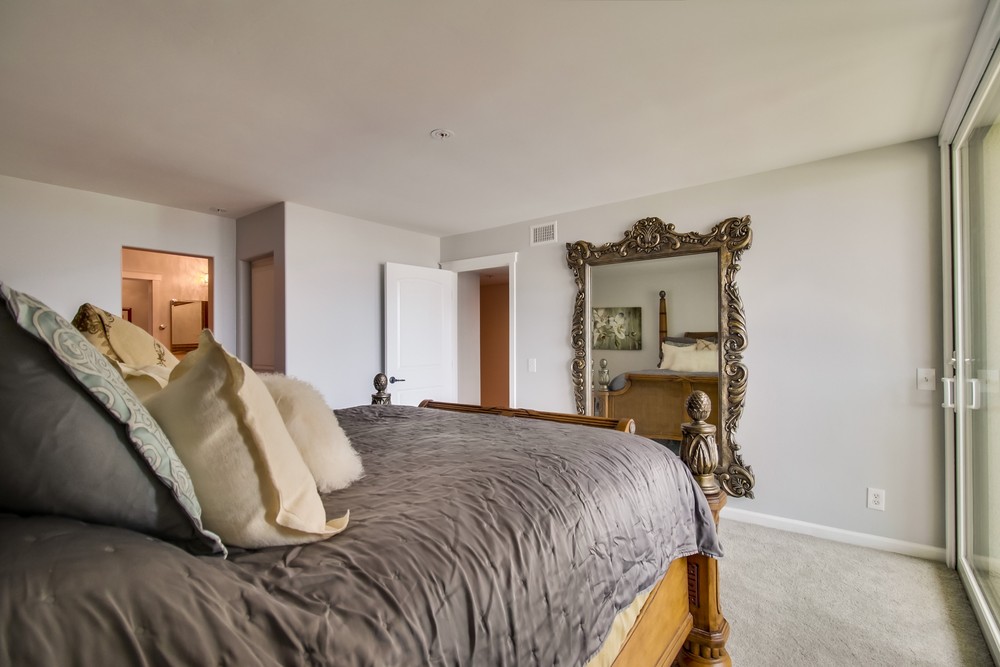 Virtual tour photo 33 of 45 for 2414 Front St #36