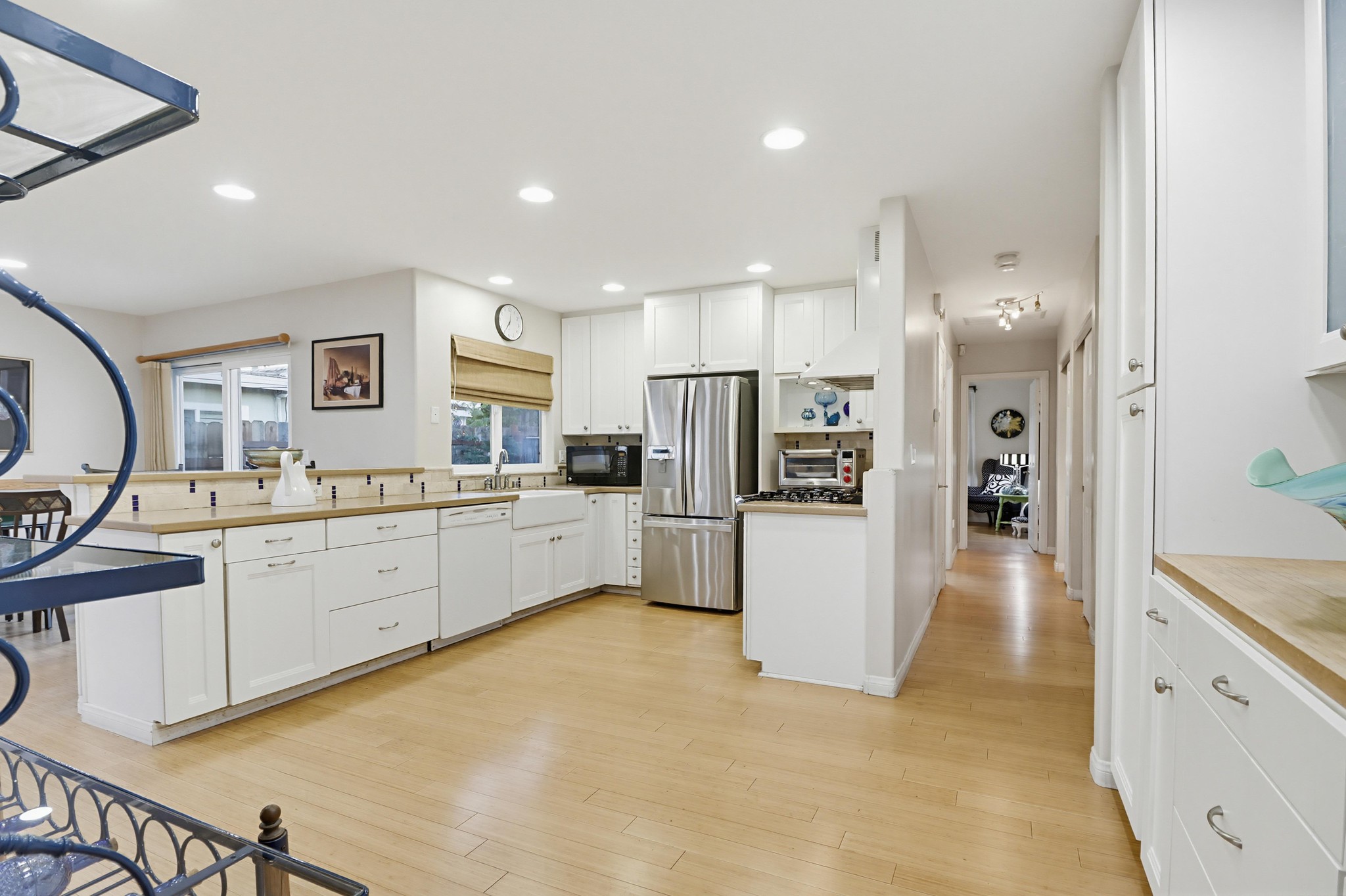 Virtual tour photo 26 of 75 for 2414 Kathleen Pl