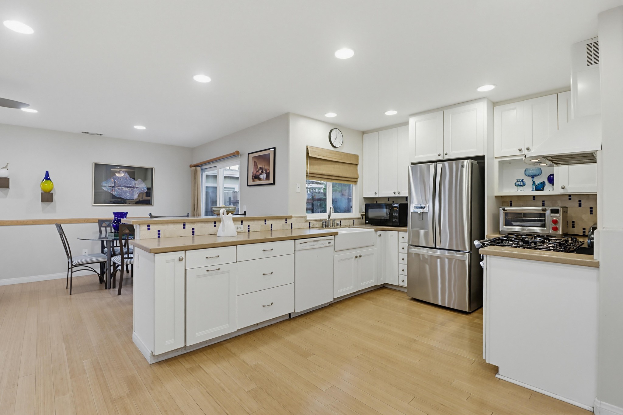 Virtual tour photo 27 of 75 for 2414 Kathleen Pl