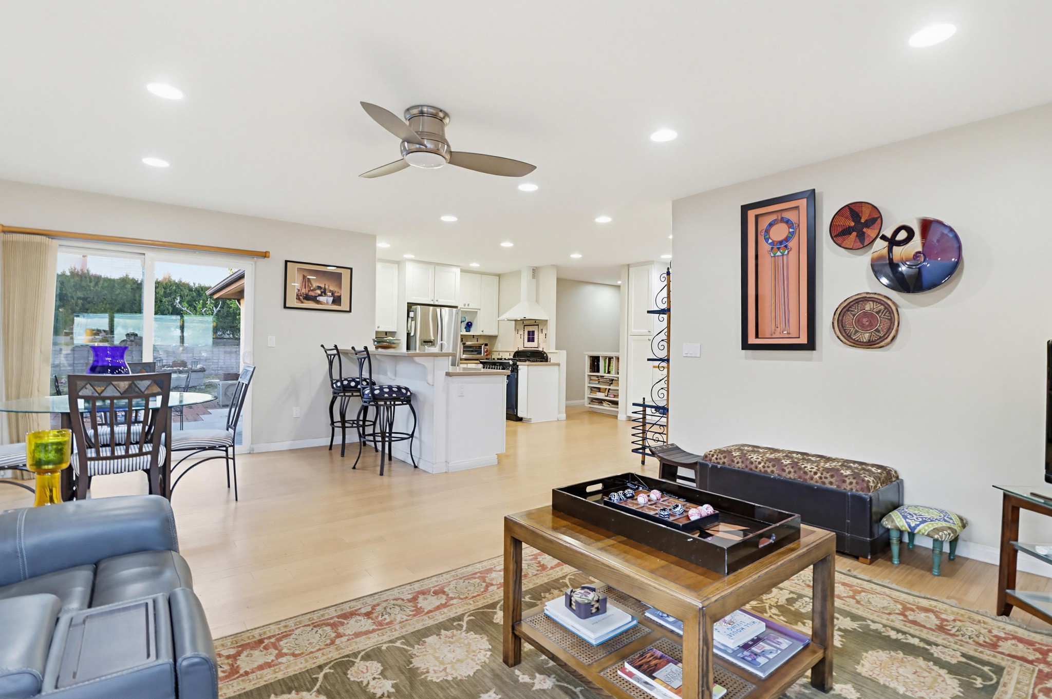 Virtual tour photo 36 of 75 for 2414 Kathleen Pl