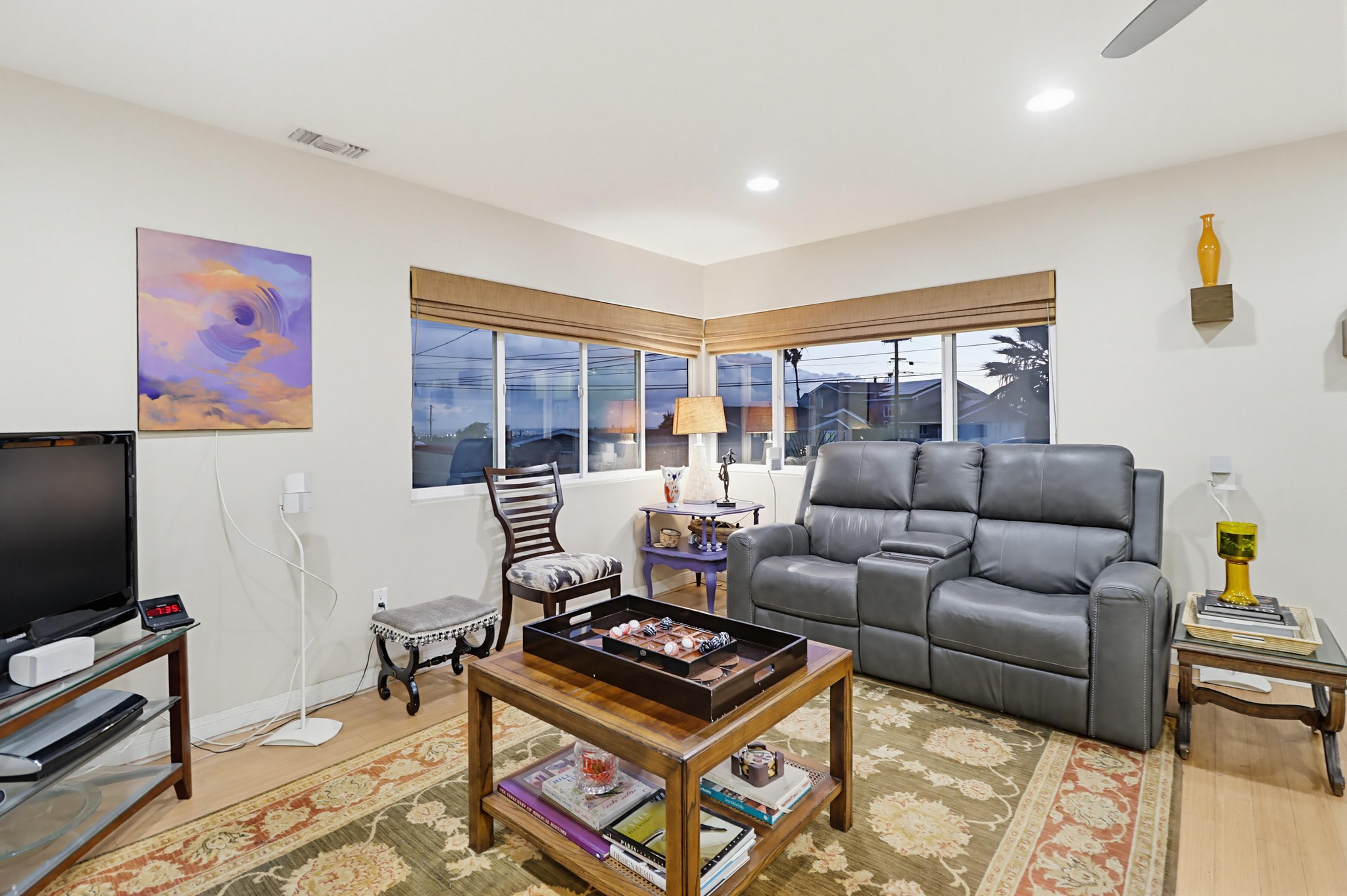 Virtual tour photo 37 of 75 for 2414 Kathleen Pl
