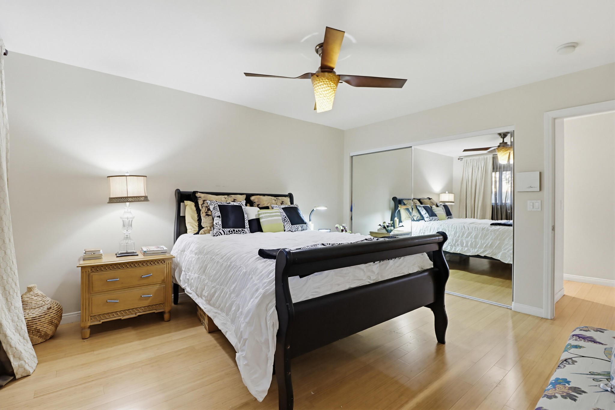 Virtual tour photo 53 of 75 for 2414 Kathleen Pl