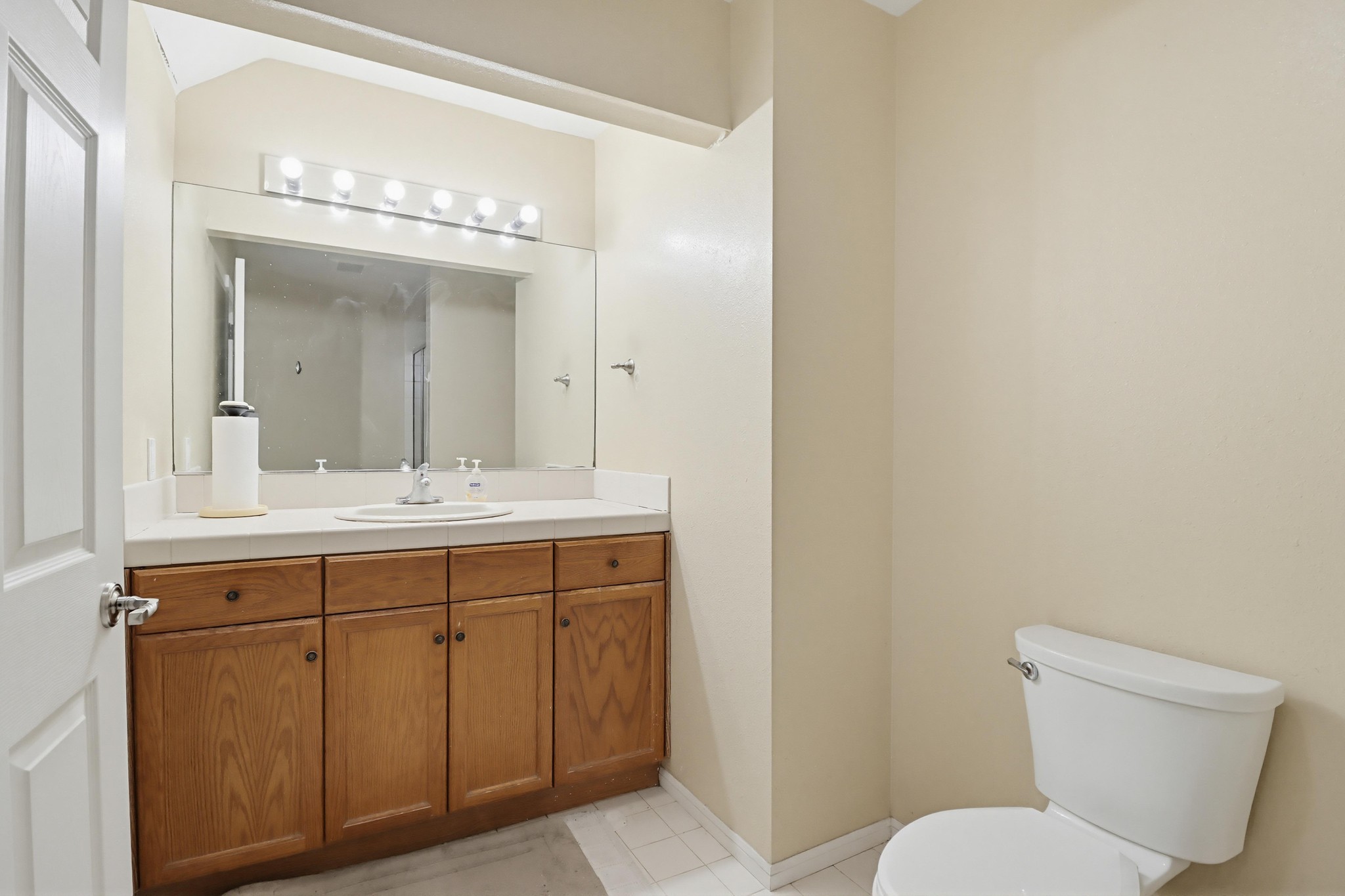 Virtual tour photo 59 of 75 for 2414 Kathleen Pl