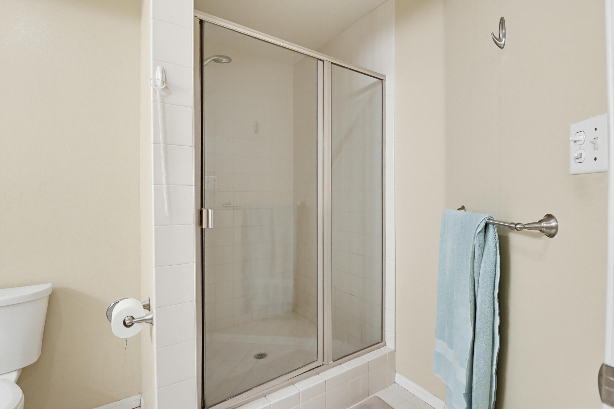 Virtual tour photo 60 of 75 for 2414 Kathleen Pl