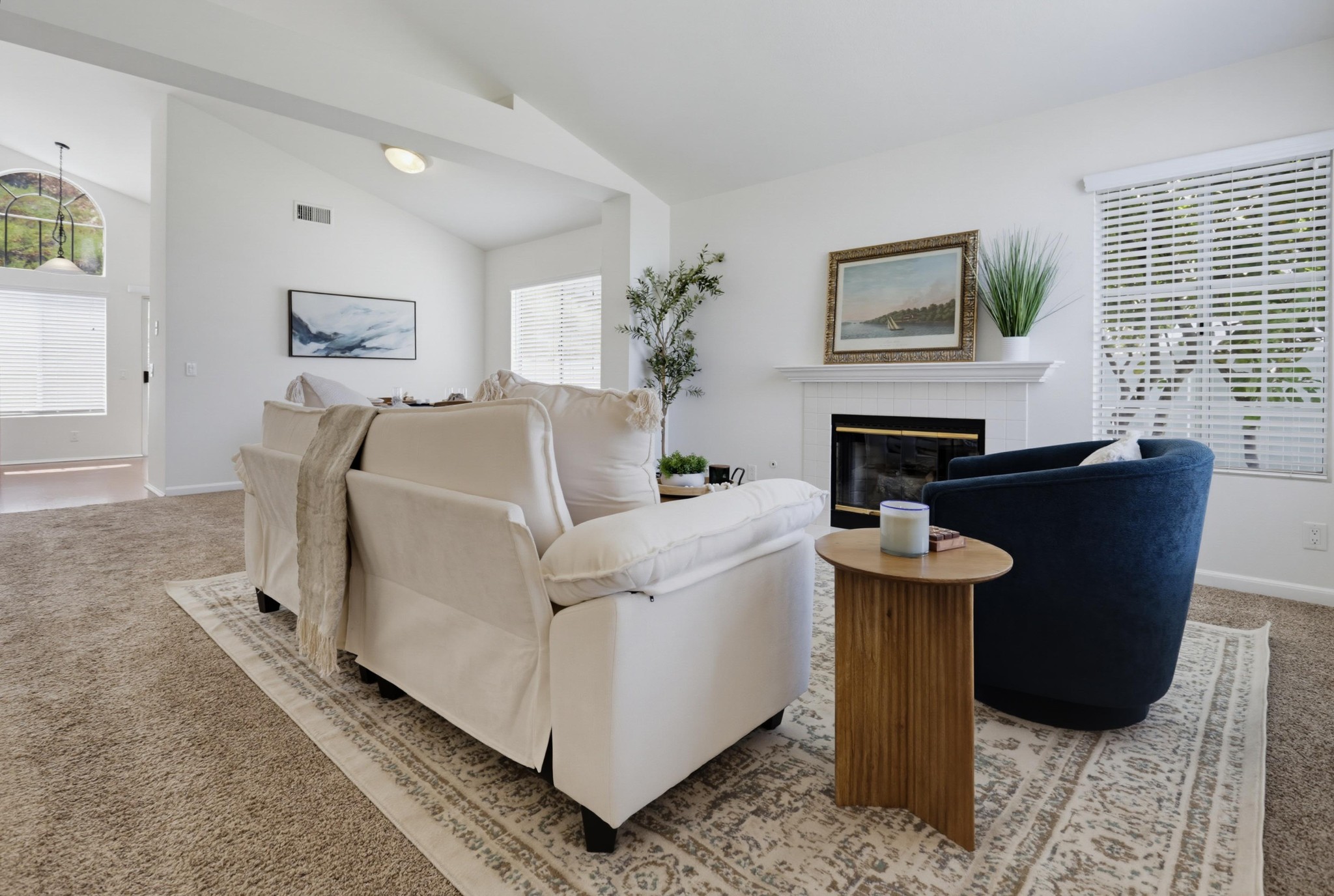 Virtual tour photo 6 of 37 for 2417 Pimlico Pl