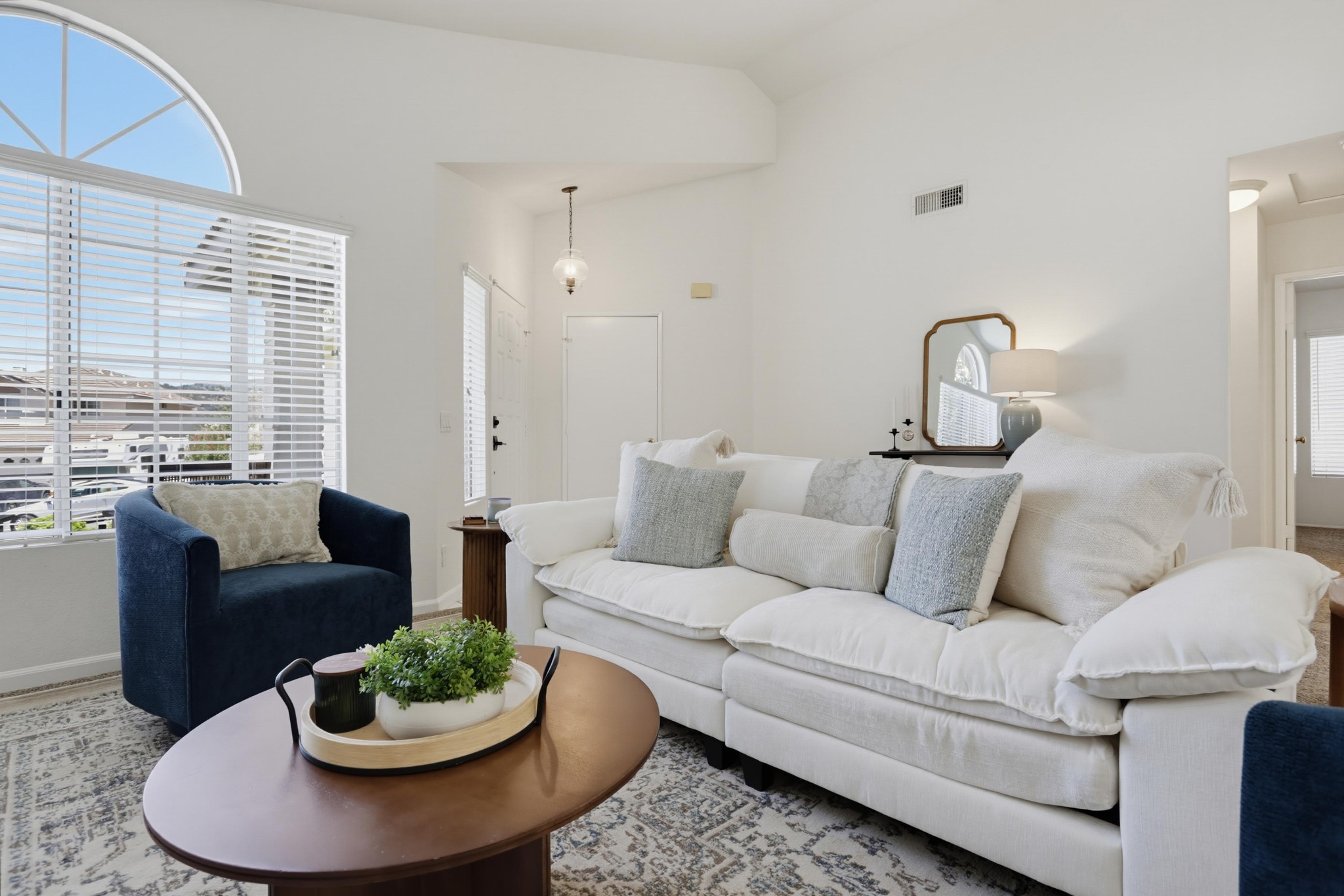 Virtual tour photo 9 of 37 for 2417 Pimlico Pl