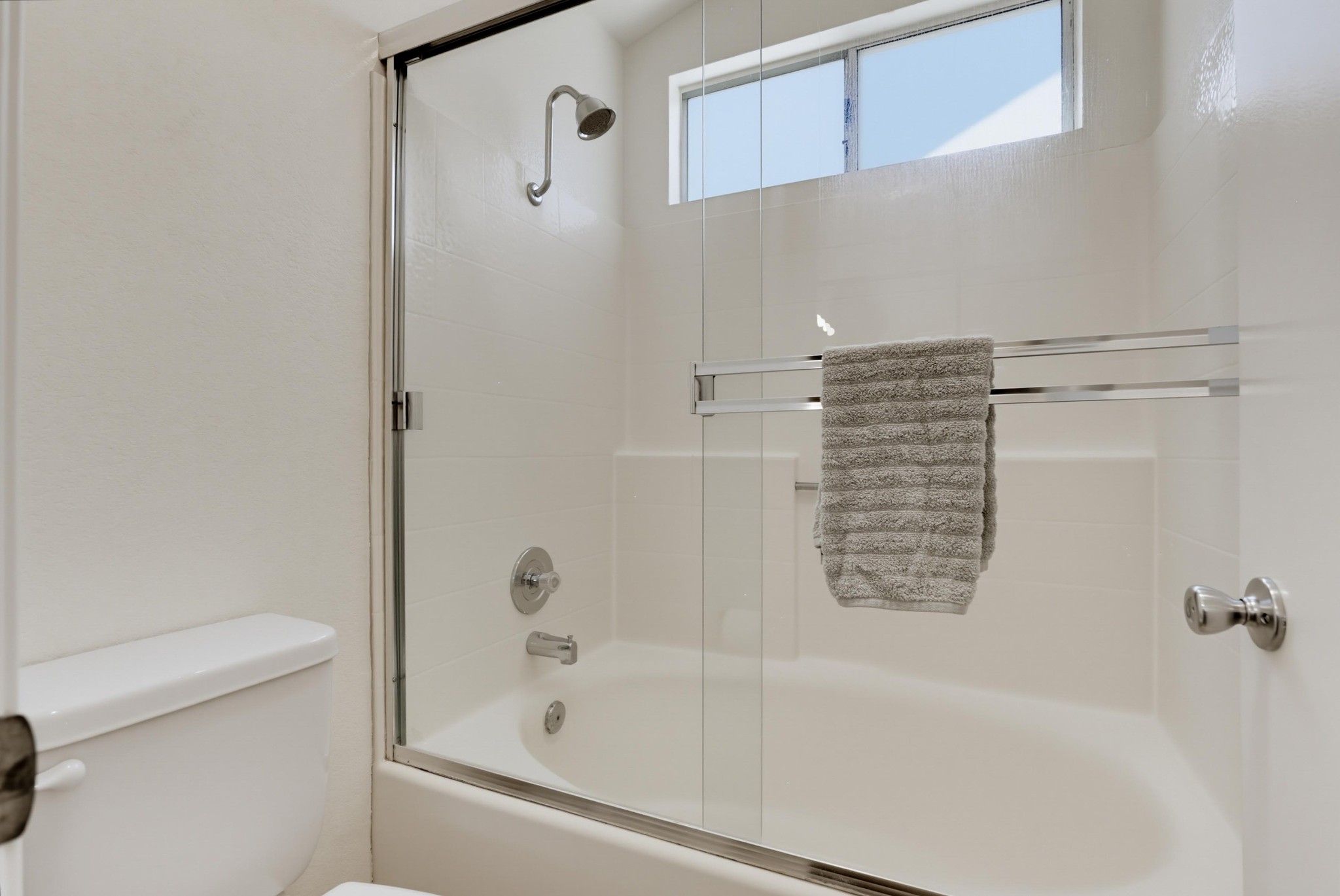 Virtual tour photo 23 of 37 for 2417 Pimlico Pl