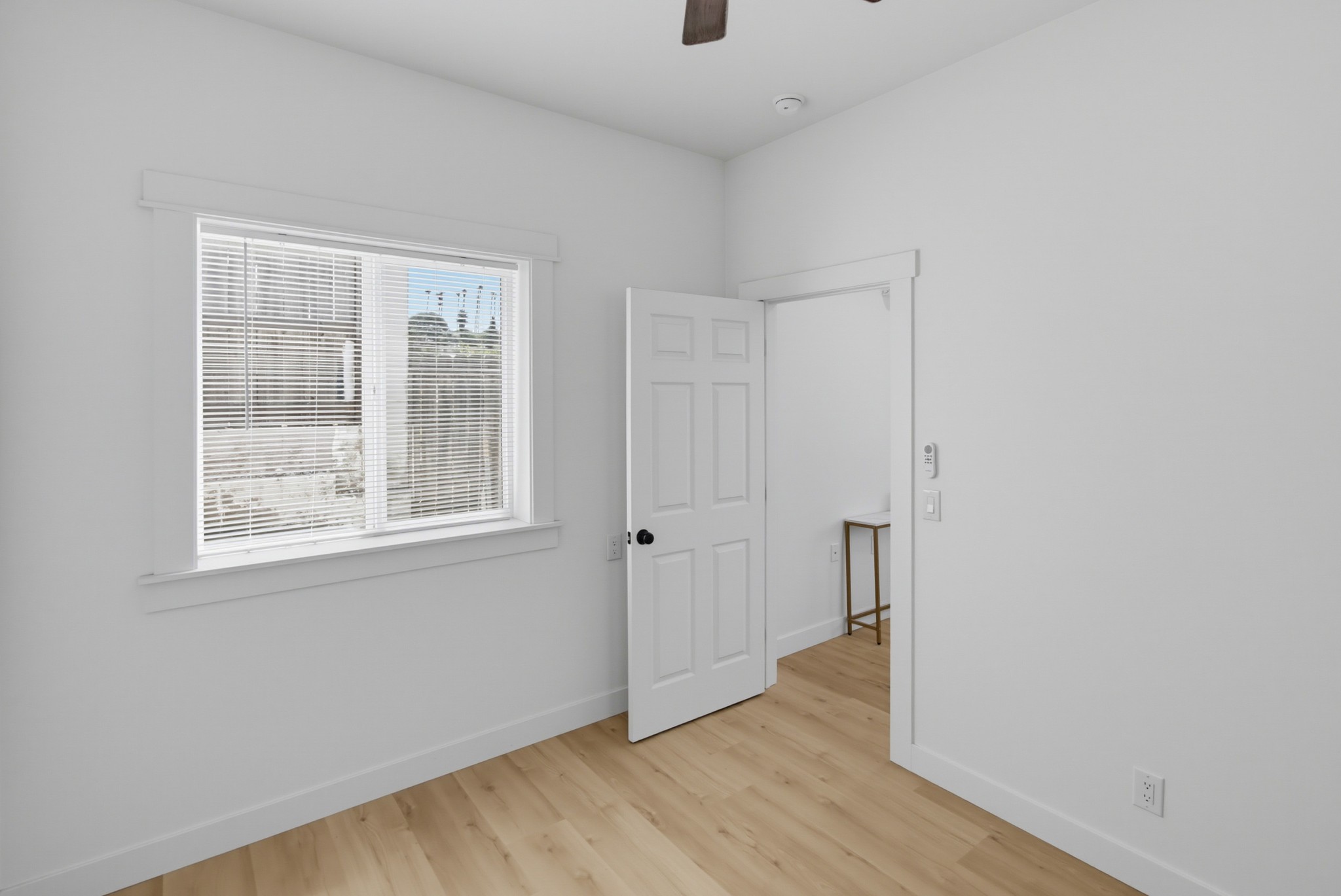 Virtual tour photo 20 of 31 for 242 E California Ave