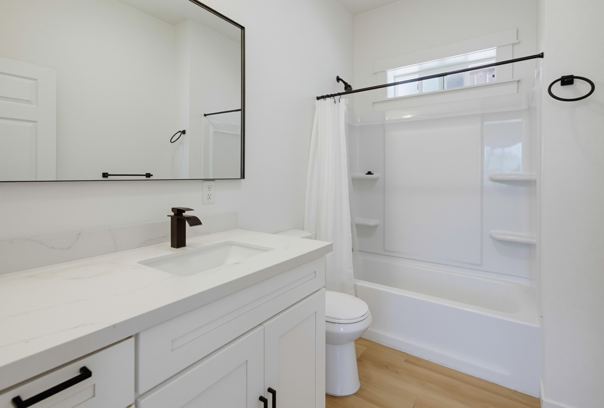 Virtual tour photo 23 of 31 for 242 E California Ave