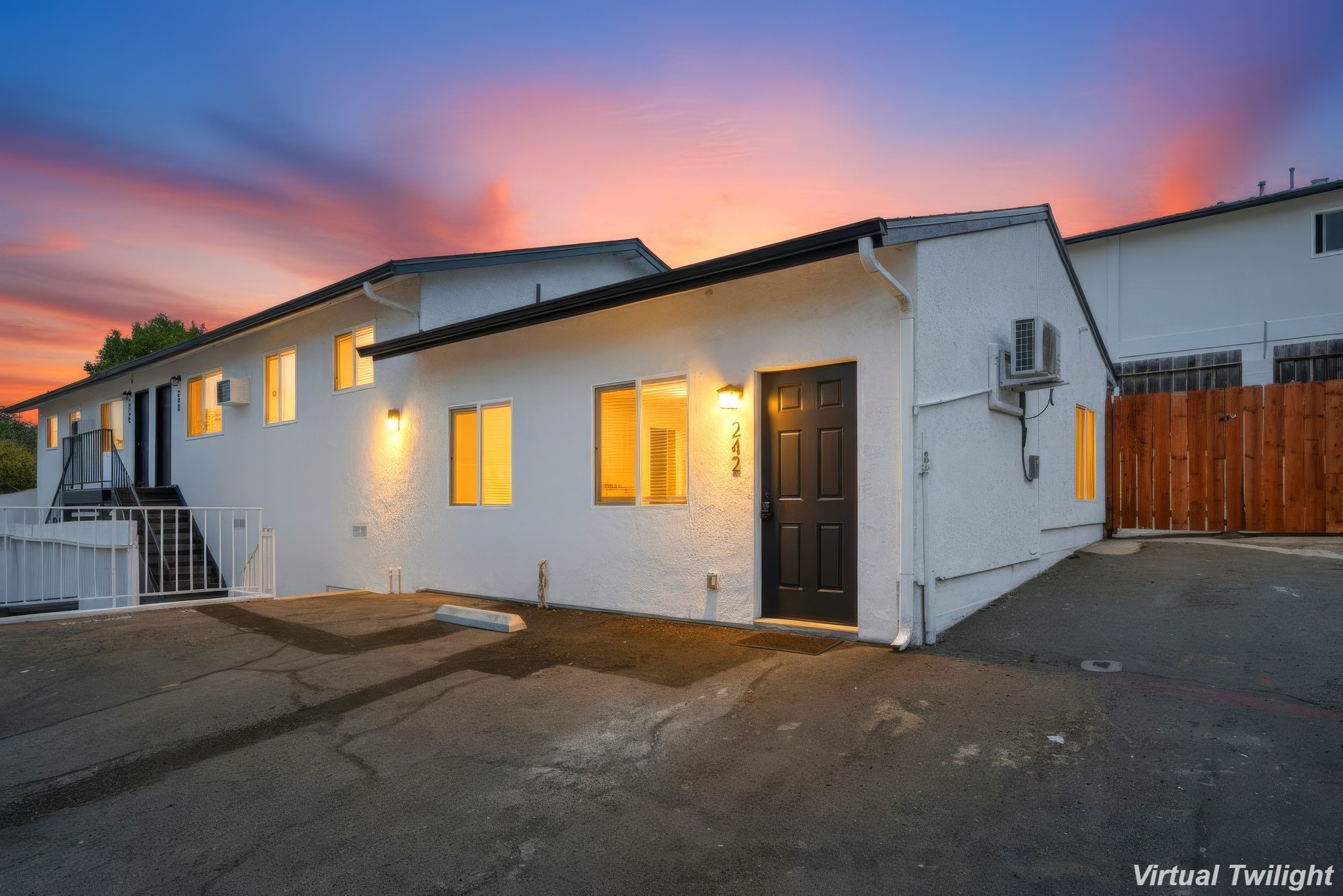 Virtual tour photo 32 of 31 for 242 E California Ave