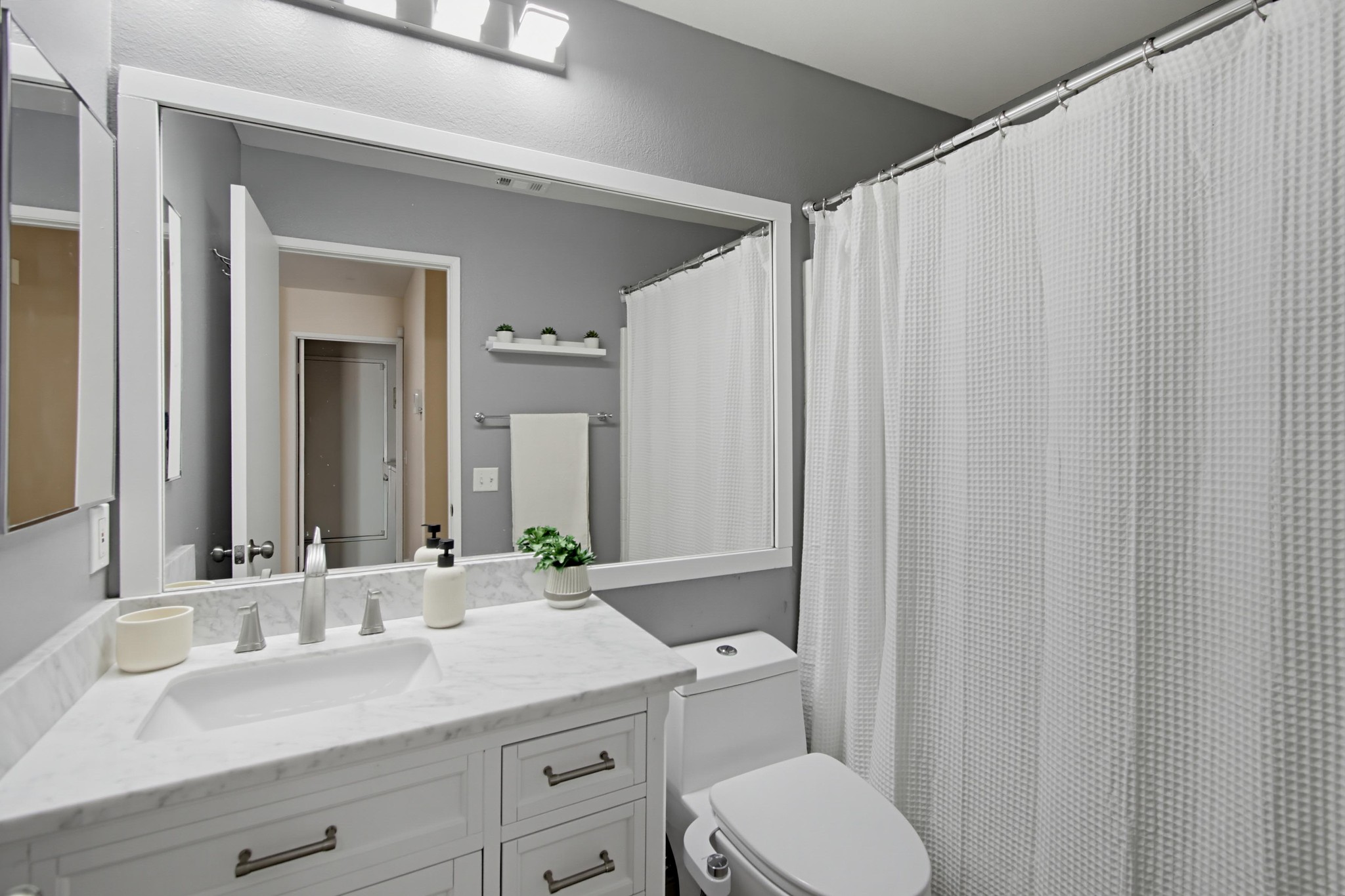 Virtual tour photo 12 of 11 for 2420 Linda Ct