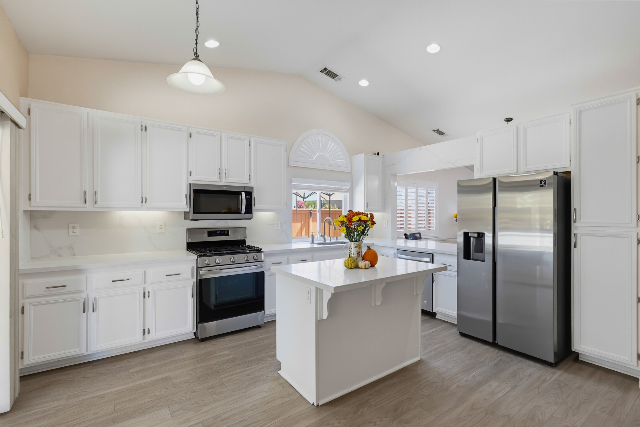 Virtual tour photo 21 of 62 for 2420 Linda Ct