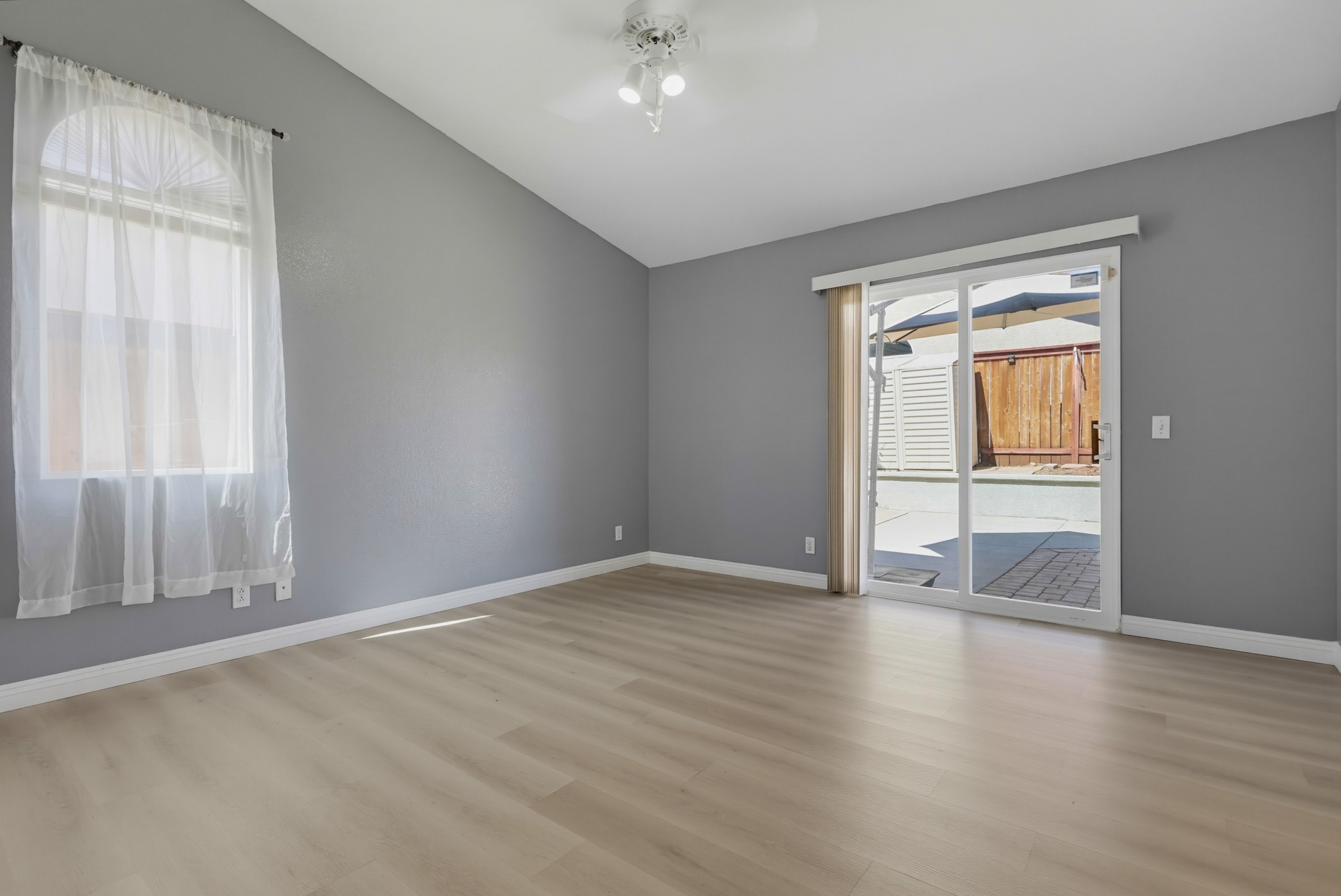 Virtual tour photo 29 of 62 for 2420 Linda Ct