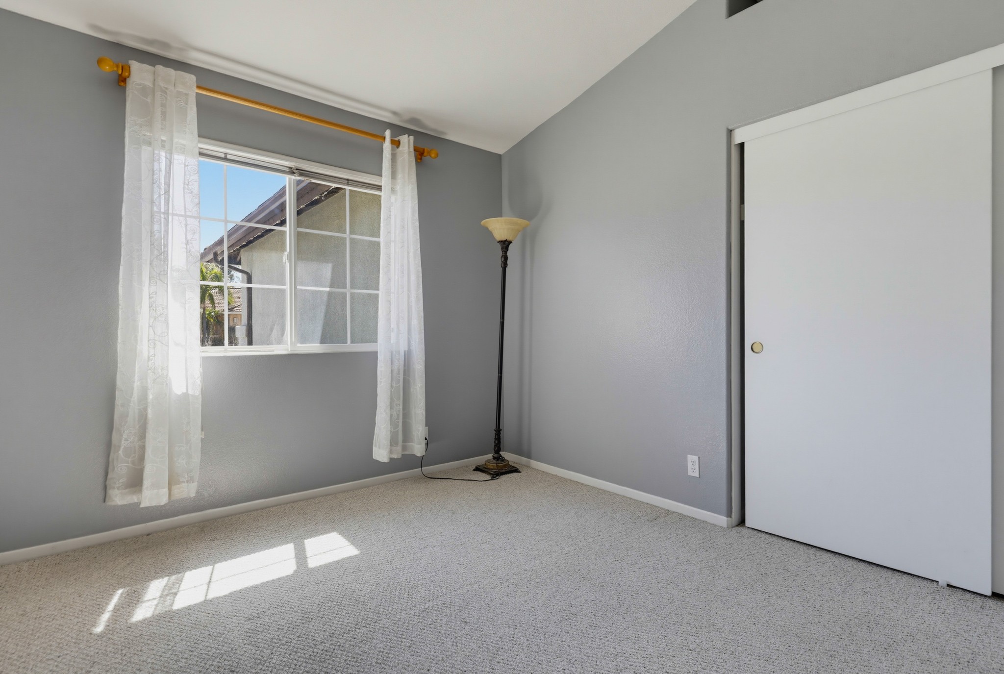 Virtual tour photo 37 of 62 for 2420 Linda Ct