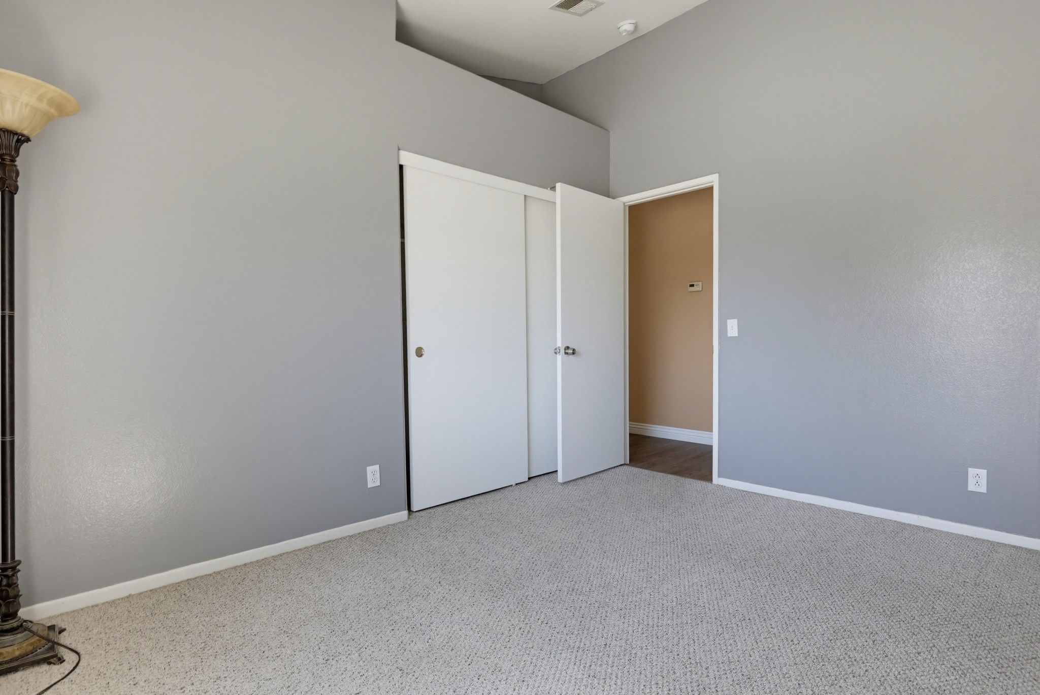 Virtual tour photo 38 of 62 for 2420 Linda Ct