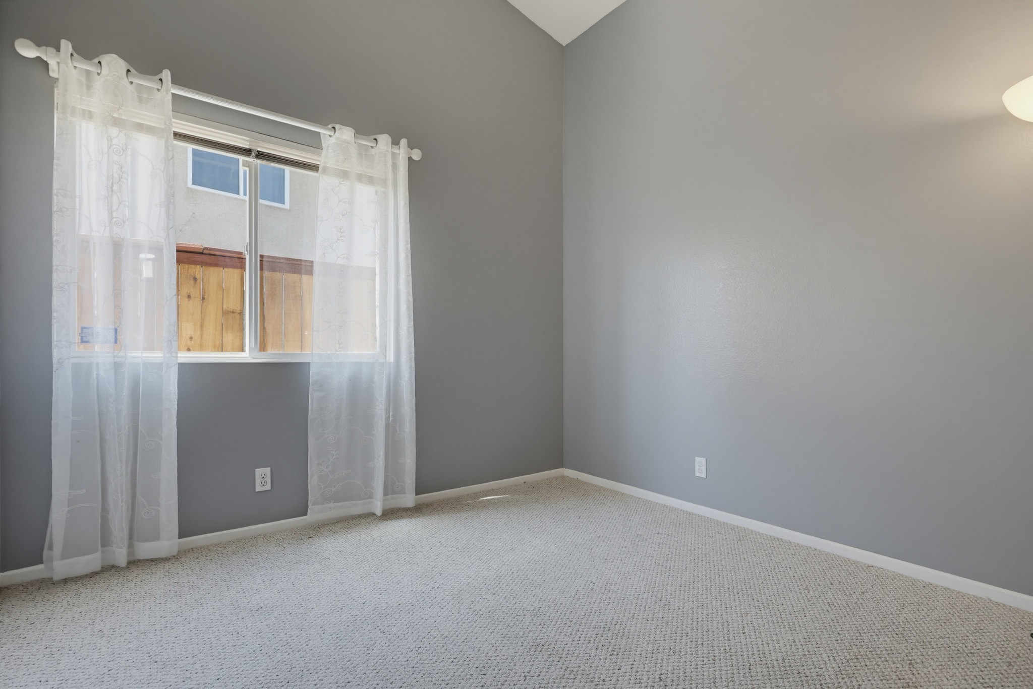 Virtual tour photo 42 of 62 for 2420 Linda Ct