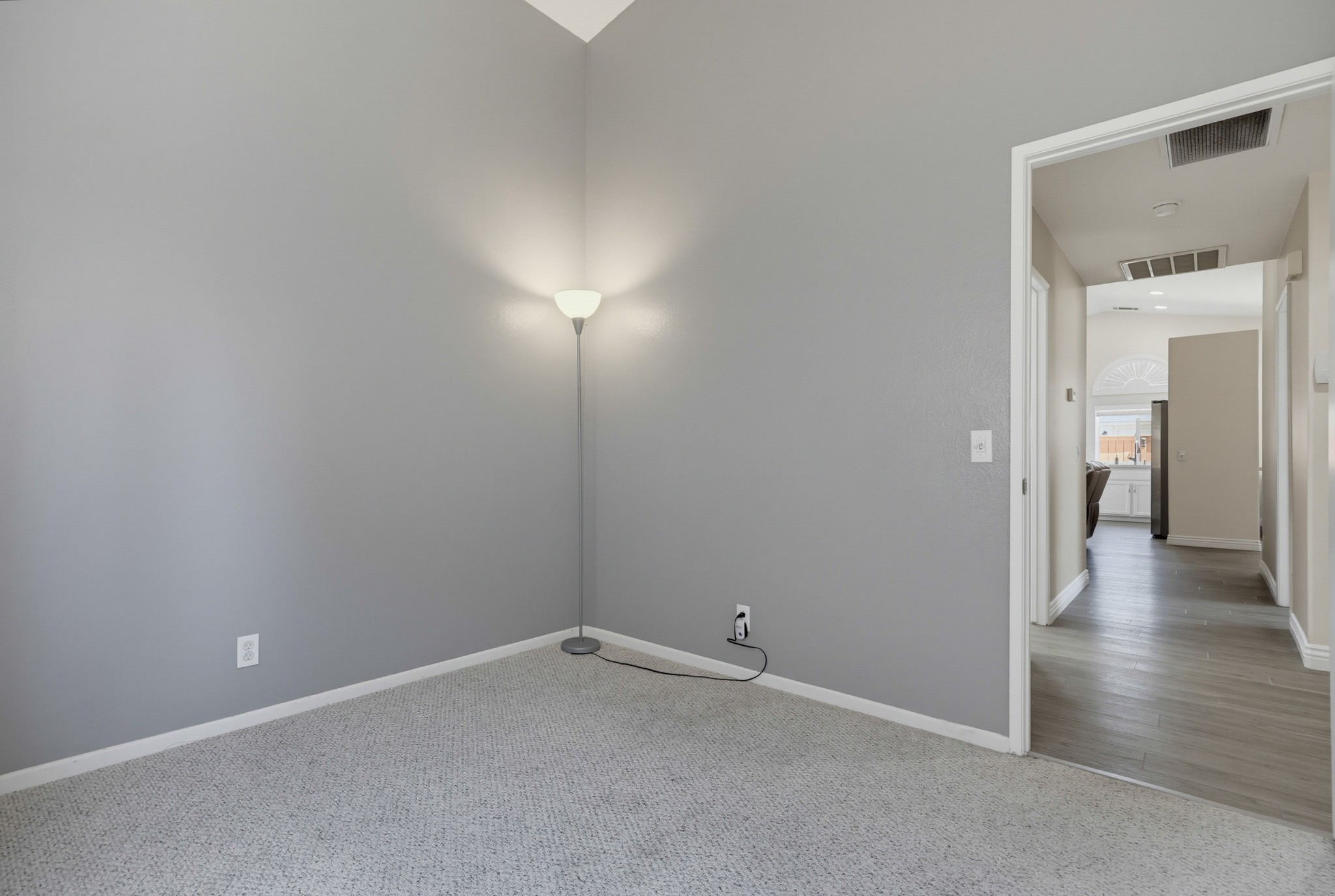 Virtual tour photo 43 of 62 for 2420 Linda Ct