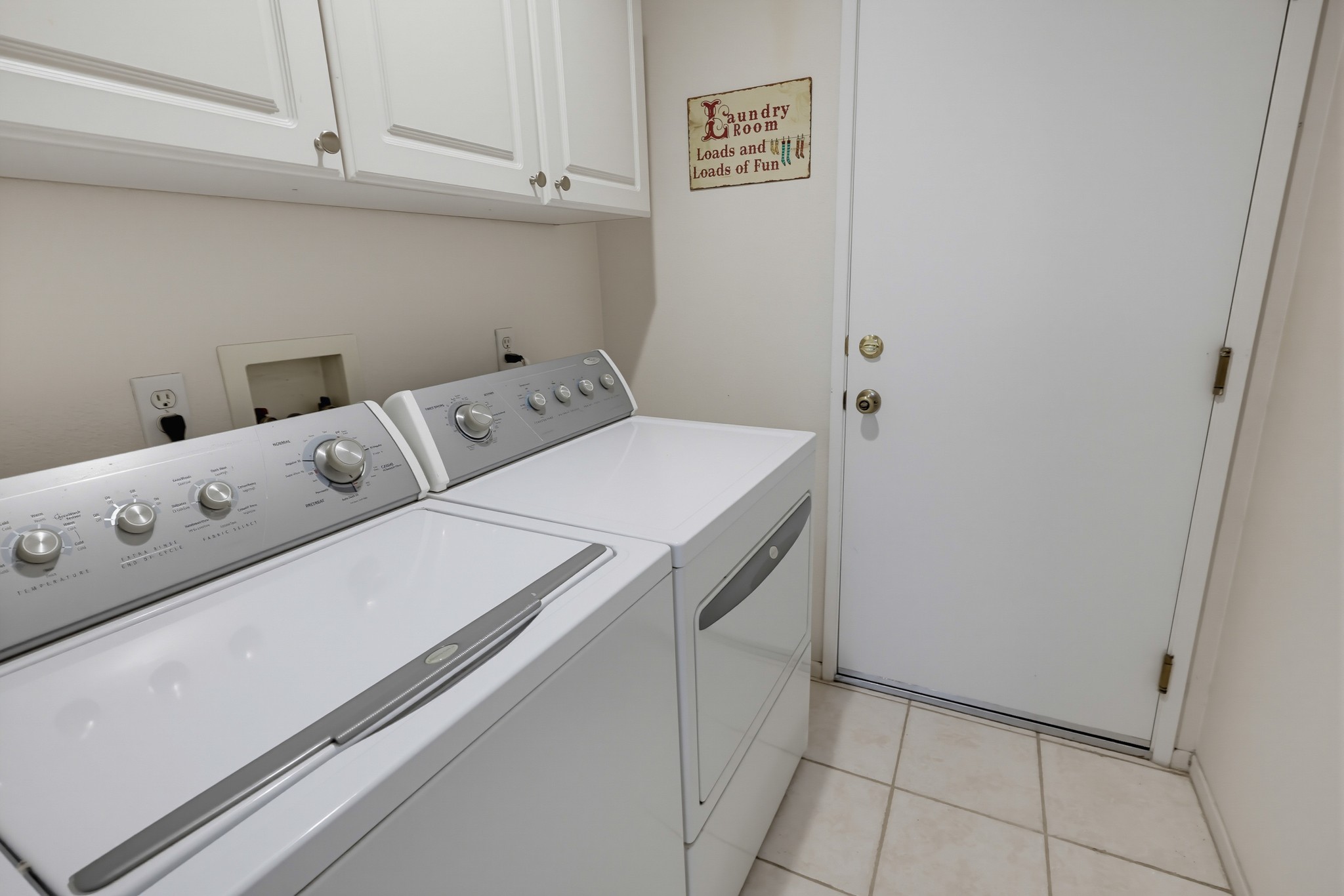 Virtual tour photo 47 of 62 for 2420 Linda Ct