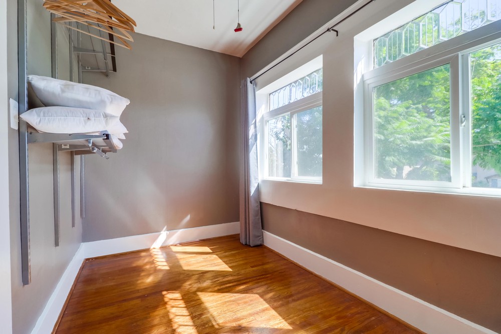 Virtual tour photo 22 of 33 for 2422 J St