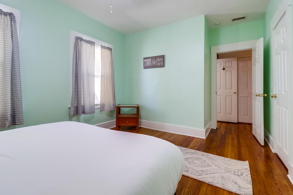 Virtual tour photo 32 of 33 for 2422 J St